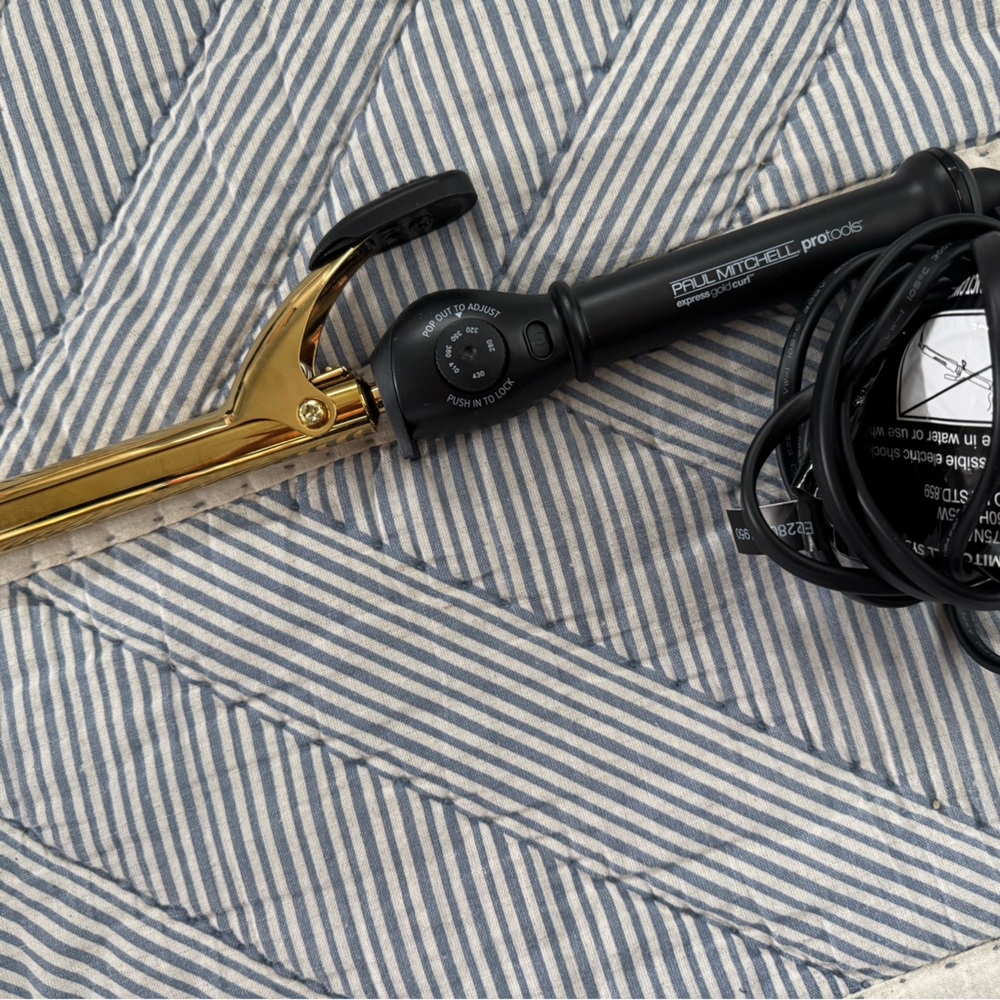 Paul Mitchell Pro Tools Gold and Black Curling Iron